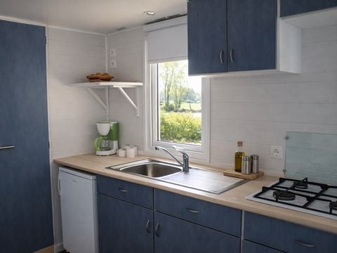 MOBILHOME 4 personnes - MH2 20 m² pas de terrasse (lits: 1 gd + 2 pts côte à côte)