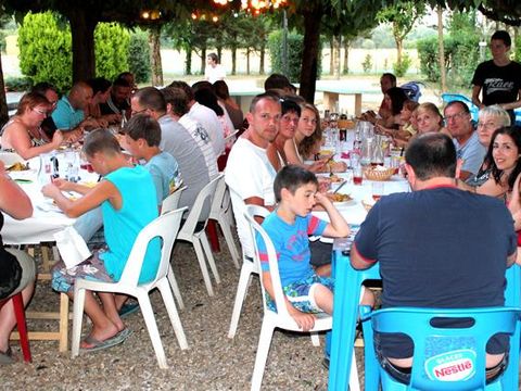 Camping Le Plan d'eau St Charles - Camping Tarn