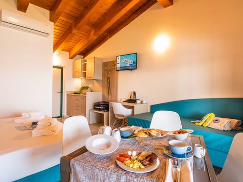 STUDIO 3 personnes - Studio Deluxe (2 adultes et 1 enfant max)