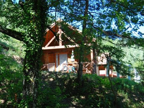 CHALET 5 personnes - Chalet Standard Cabane mezzanine 25m² - 1 chambre + Terrasse couverte - 5/7 pers