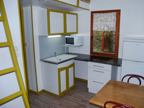 CHALET 5 personnes - Chalet Standard Cabane mezzanine 25m² - 1 chambre + Terrasse couverte - 5/7 pers