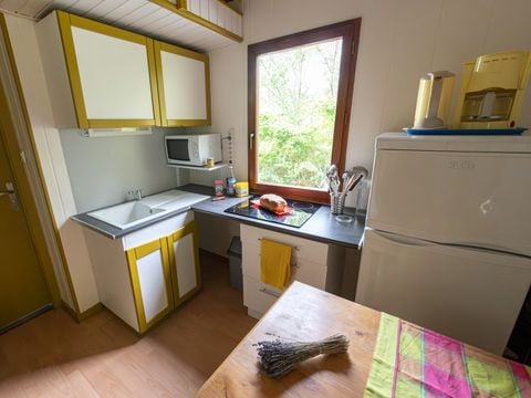 CHALET 5 personnes - Chalet Standard Cabane mezzanine 25m² - 1 chambre + Terrasse couverte - 5/7 pers