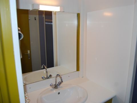 CHALET 5 personnes - Chalet Confort Authentik 34m² - 2 chambres + Terrasse couverte - 5/7 pers