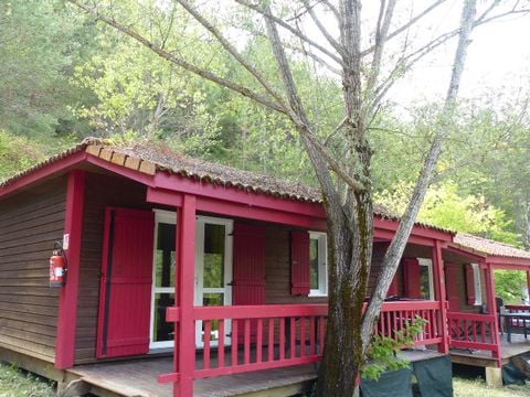 CHALET 5 personnes - Chalet Confort Authentik 34m² - 2 chambres + Terrasse couverte - 5/7 pers