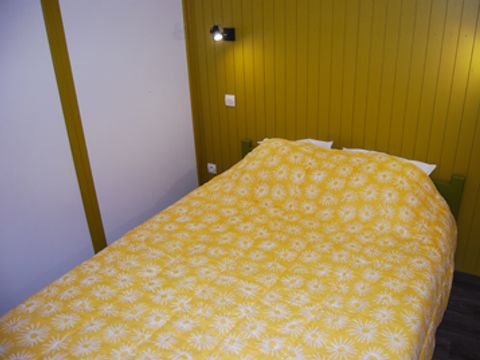 CHALET 5 personnes - Chalet Confort Authentik 34m² - 2 chambres + Terrasse couverte - 5/7 pers