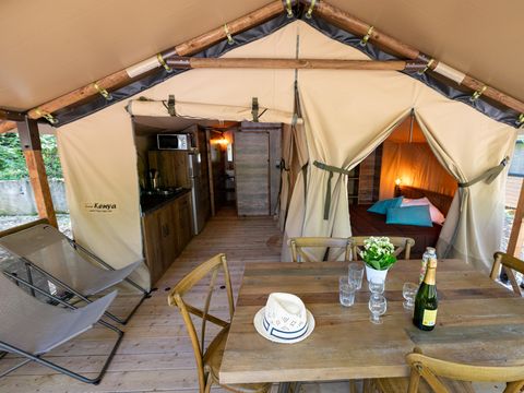 TENTE TOILE ET BOIS 4 personnes - Lodge Insolite Pinède 34 m² - 2 chambres + Terrasse couverte + Plancha - 4/5 pers