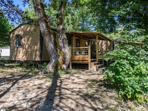 MOBILHOME 6 personnes - Mobil-home Premium Trendy 33m² proximité rivière- 3 chambres + terrasse couverte - 6 pers