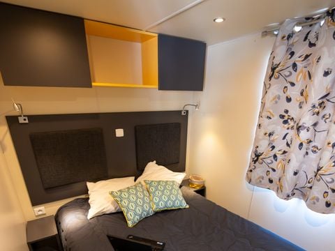 MOBILHOME 6 personnes - Mobil-Home Confort  Relax Clim  33m² (3ch-6pers) + Terrasse couverte + Clim - Tarif 1 à 6 pers.