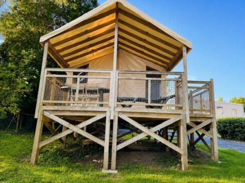 Hébergement 5 personnes - Cabane vue mer