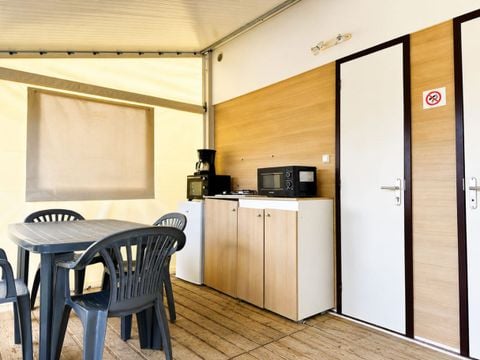 Bungalow toilé 4 personnes - Tit Home