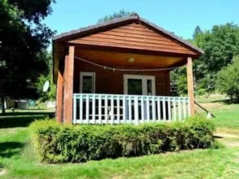 CHALET 4 personnes - Chalet Arbre : 2 chambres / dimanche-dimanche / 4 pers