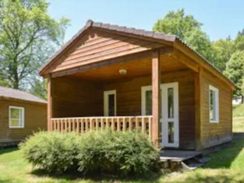 Chalet 4 personnes - Arbre : - 2 chambres - / dimanche-dimanche /