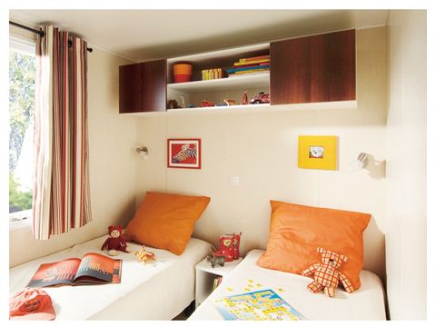 BUNGALOW 6 personnes - 6 pax