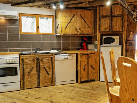 HÉBERGEMENT INSOLITE 8 personnes - Maison des Farfadets 