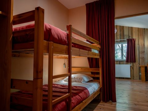 CHAMBRE 4 personnes - Hôtel insolite PMR