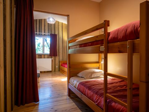 CHAMBRE 6 personnes - Hôtel insolite 