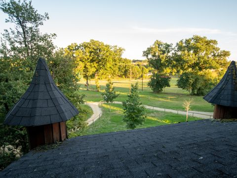 Hébergement 10 personnes - Château dans les branches