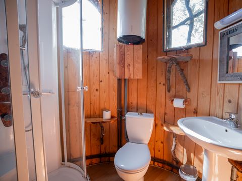 HÉBERGEMENT INSOLITE 6 personnes - Maison dans les branches