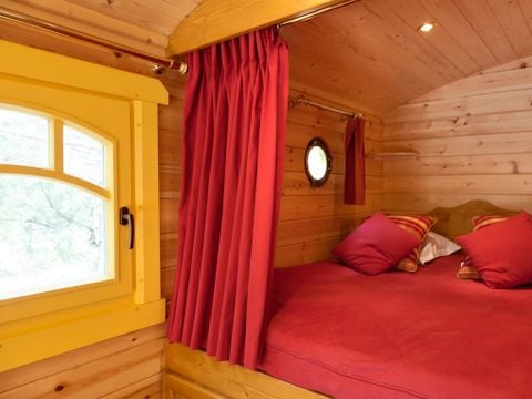 HÉBERGEMENT INSOLITE 5 personnes - Roulotte