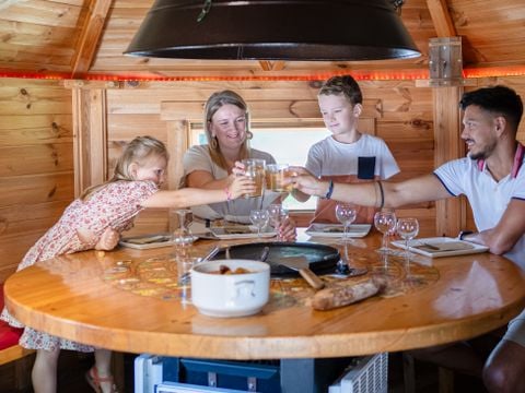 Camping DéfiPlanet' - Camping Vienne - Image N°3