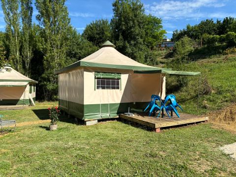 Tente 4 personnes - Meublée Cyrius