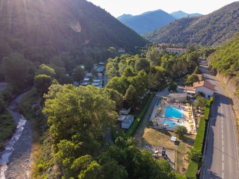 Camping Les Eaux Chaudes - Camping Alpes-de-Haute-Provence