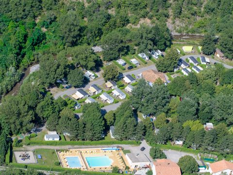 Camping Les Eaux Chaudes - Camping Alpes-de-Haute-Provence - Image N°23