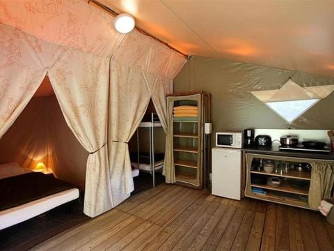Tente en toile et en bois 4 personnes - CANADA sans sanitaires