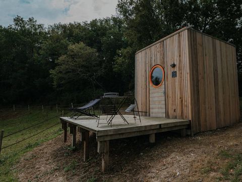 Insolite 2 personnes - Carré d'étoiles pour 1 couple avec petit-déjeuner