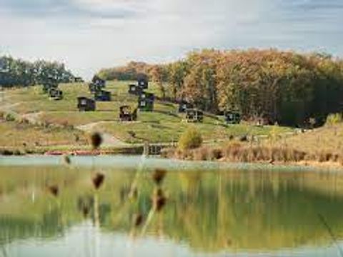 Hébergement 5 personnes - Roulotte Gîte 4/5 pers