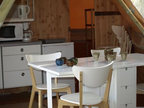 Hébergement 7 personnes - Tipi Lodge 6/7 pers