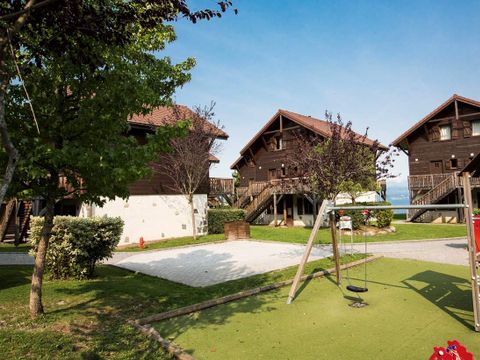 Résidence Les Chalets d'Evian - Camping Haute-Savoie - Image N°4