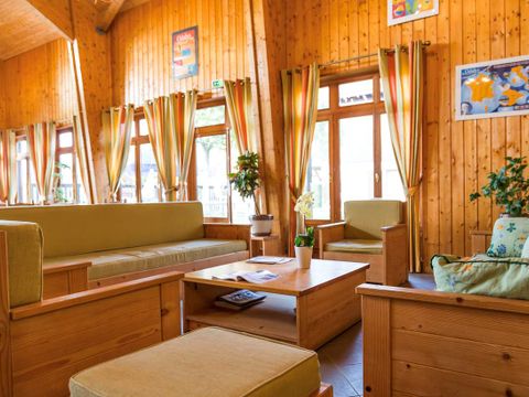 Résidence Odalys Référence Les Chalets d'Evian - Camping Haute-Savoie - Image N°8