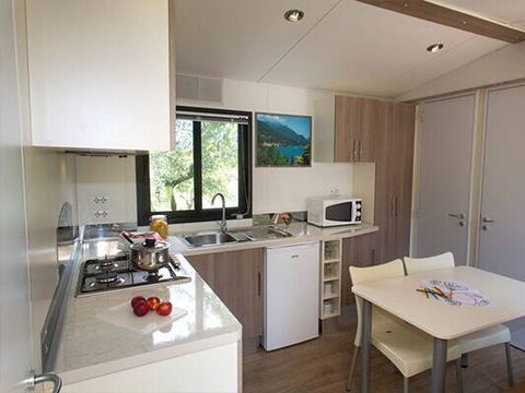 MOBILHOME 6 personnes - Comfort | 2 Ch. | 4/6 Pers. | Terrasse surélevée | Clim.