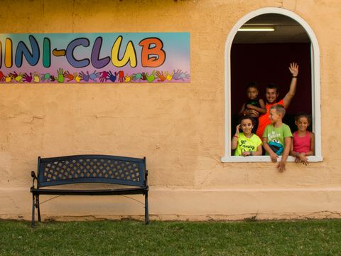 Apartaments Comte d'Empuries - Camping Girona