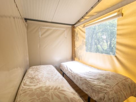 MOBILHOME 4 personnes - TITHOME