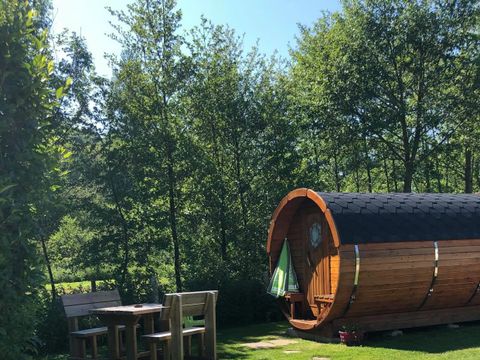 Tiny house 2 personnes - Tonneau ou Roulotte - INSOLITE NATURE - 1 Chambre - sans sanitaires, sans TV