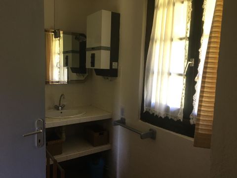 MAISON 4 personnes - Chaumière - INSOLITE PREMIUM - 1 chambre -  TV