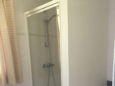 MAISON 4 personnes - Chaumière - INSOLITE PREMIUM - 1 chambre -  TV