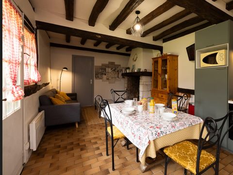MAISON 4 personnes - Chaumière - INSOLITE PREMIUM - 1 chambre -  TV