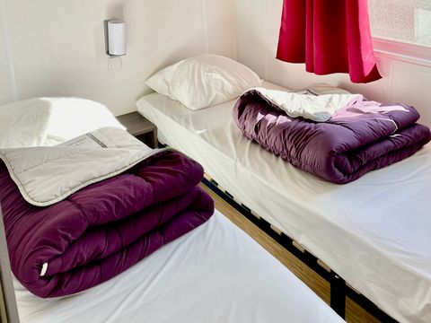 MOBILHOME 4 personnes - Méditerranée