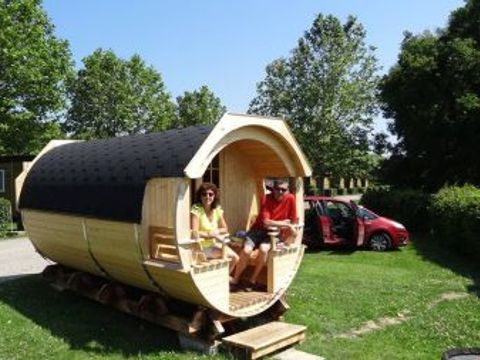 HÉBERGEMENT INSOLITE 2 personnes - Chambre Tonneau BARREL - 1 chambre (sans sanitaires)