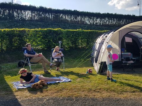 Tente 4 personnes - DIYourTent Option montée à l'arrivée