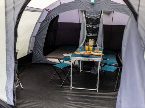 TENTE 4 personnes - DIYourTent Option tente montée à l'arrivée