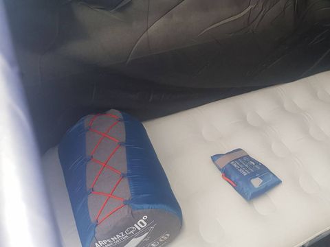 TENTE 4 personnes - DIYourTent Option tente montée à l'arrivée