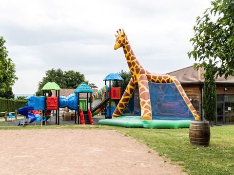 Camping La Grappe Fleurie - Camping Rhône