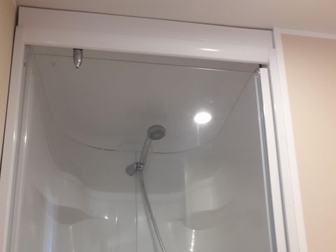 MOBILHOME 6 personnes - cottage 3 chambres rivière