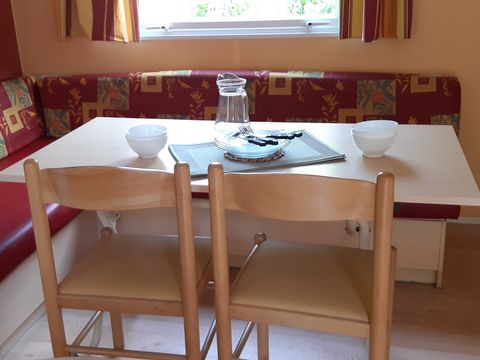 MOBILHOME 4 personnes - 28 m2 - 4 personnes