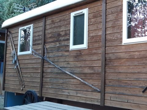 Hébergement 4 personnes - Roulotte