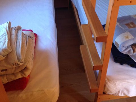 Mobilhome 4 personnes - Mobil-home Gentiane 28m2 - arrivée mercredi,